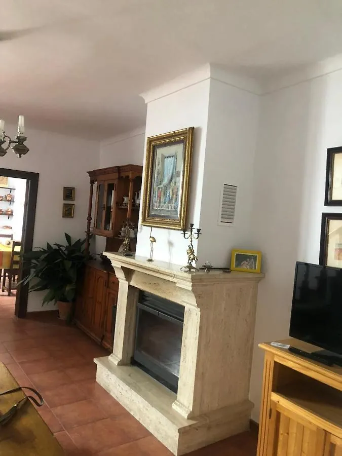 Casa De Tita Dolores Cortes de la Frontera